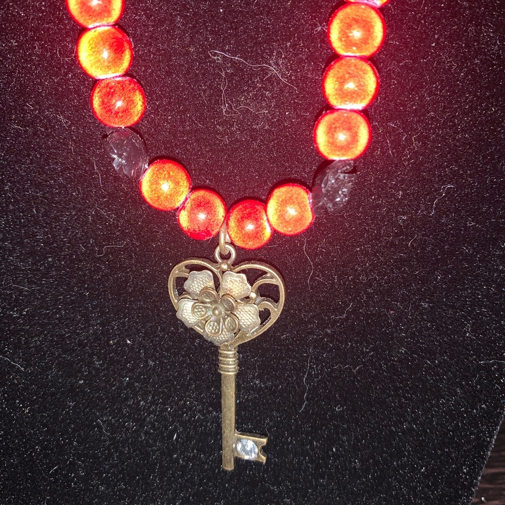 Wire key necklace